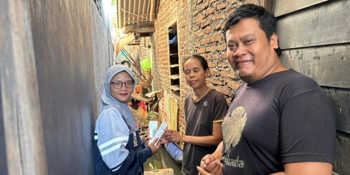 Mahasiswa KKN-T 112 UNDIP Dorong Kesadaran Konsumsi Ikan Melalui Budidaya dalam Galon dan Pengecekan Kualitas Air Budidaya Ikan pada Warga RW IV Ngemplak Simongan Mahasiswa KKN-T 112 UNDIP Dorong Kesadaran Konsumsi Ikan Melalui Budidaya dalam Galon dan Pengecekan Kualitas Air Budidaya Ikan pada Warga RW IV Ngemplak Simongan