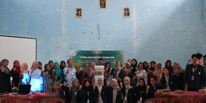 Mahasiswa KKN-T Tim 82 UNDIP Dorong Warga Mijen Mandiri Kelola Limbah Rumah Tangga Lewat Edukasi Pengolahan Sampah Organik
