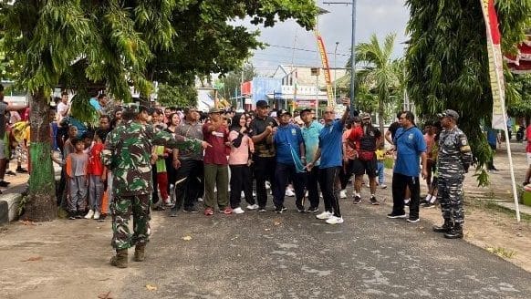 Meriah! Mahasiswa KKN UPGRIS Pimpin Senam Bersama mempringati HUT RI ke-80 di Karimunjawa Meriah! Mahasiswa KKN UPGRIS Pimpin Senam Bersama mempringati HUT RI ke-80 di Karimunjawa