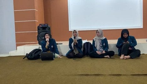 Mahasiswa KKN-T UNDIP 118 Dorong Pemanfaatan TOGA, Adakan Edukasi Pencegahan Hipertensi, Diabetes, dan Peluang Bisnis Herbal Mahasiswa KKN-T UNDIP 118 Dorong Pemanfaatan TOGA, Adakan Edukasi Pencegahan Hipertensi, Diabetes, dan Peluang Bisnis Herbal