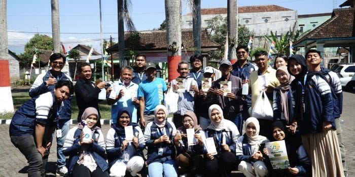 Ternak yang Sehat, dengan Pakan yang Awet! Tim KKN Undip Bawakan Inovasi Pakan Ternak yang Berkelanjutan Ternak yang Sehat, dengan Pakan yang Awet! Tim KKN Undip Bawakan Inovasi Pakan Ternak yang Berkelanjutan