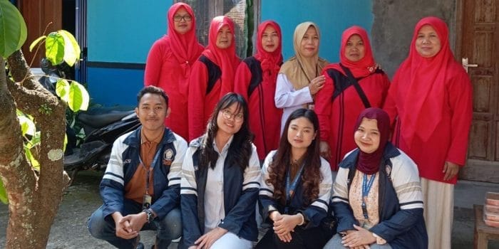 Mahasiswa Tim 9 KKN-T Undip di Desa Suruh Ajak Orang Tua Perhatikan Gizi dan Imunisasi Anak untuk Tumbuh Kembang Optimal Mahasiswa Tim 9 KKN-T Undip di Desa Suruh Ajak Orang Tua Perhatikan Gizi dan Imunisasi Anak untuk Tumbuh Kembang Optimal
