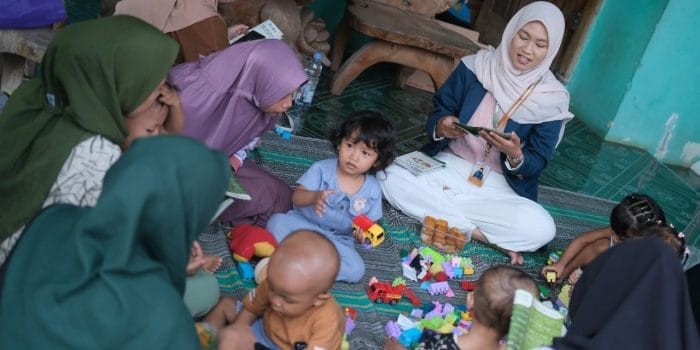 Mahasiswa KKN-T Edukasi Pangan Lokal untuk Balita Dorong Pencegahan Stunting di Posyandu RW 02 Kelurahan Tambangan Mahasiswa KKN-T Edukasi Pangan Lokal untuk Balita Dorong Pencegahan Stunting di Posyandu RW 02 Kelurahan Tambangan