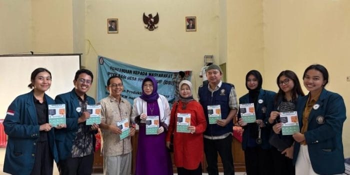 Mahasiswa KKN-T UNDIP 2025 Gelar Sosialisasi Legalisasi dan Sertifikasi Halal bagi UMKM di Kelurahan Rowosari, Semarang
