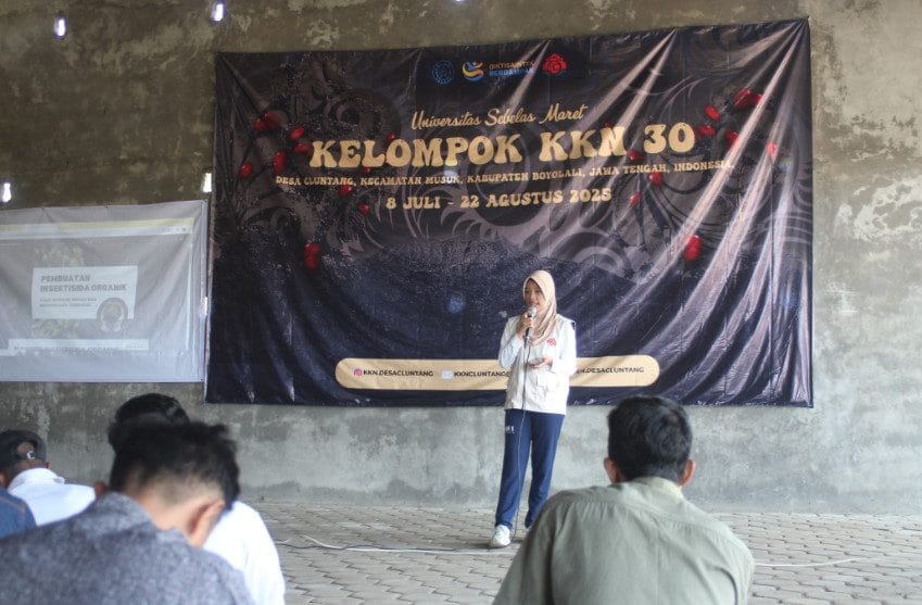 Kelompok 30 KKN UNS Hadirkan Pelatihan Pembuatan Insektisida Organik dari Limbah Kebun dan Rumah Tangga di Desa Cluntang, Boyolali