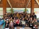 Mahasiswa KKN-T UNDIP Dorong Penetapan Perdes Pengelolaan Sampah di Desa Cukilan Mahasiswa KKN-T UNDIP Dorong Penetapan Perdes Pengelolaan Sampah di Desa Cukilan