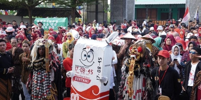 Desa Pucangmiliran Gelar Karnaval Perdana: Rayakan Kemerdekaan, Satukan Keberagaman Desa Pucangmiliran Gelar Karnaval Perdana: Rayakan Kemerdekaan, Satukan Keberagaman