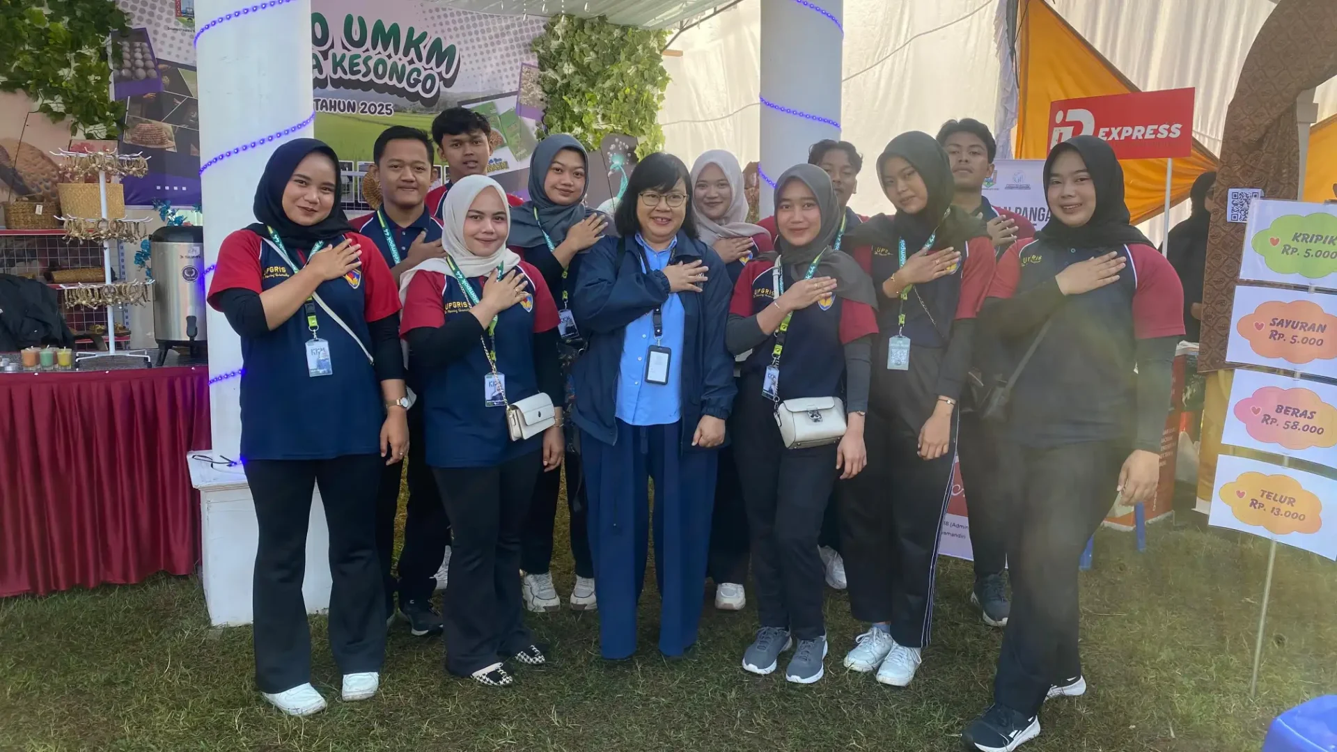 Mahasiswa KKN UPGRIS dan Warga Berkolaborasi Gelar Tuntang Cemerlang Expo 2025, Hadirkan Inovasi UMKM dan Seni Budaya Menuju Ketahanan Pangan