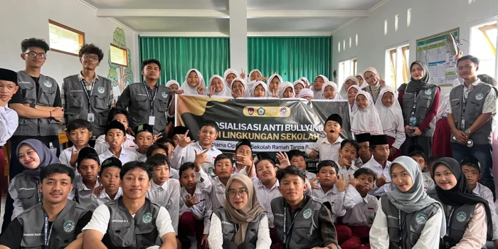 Wujudkan Sekolah Ramah Anak, Mahasiswa KKN UPGRIS Kelompok 23 Gelar Sosialisasi Anti-Bullying di MI Arrosyad Bergas Lor
