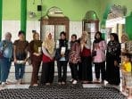 Mahasiswa KKN IDBU 22 UNDIP Edukasi Wali Murid PAUD Mekar Jaya tentang Pola Asuh Positif Mahasiswa KKN IDBU 22 UNDIP Edukasi Wali Murid PAUD Mekar Jaya tentang Pola Asuh Positif