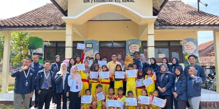Mahasiswa KKN UPGRIS Kelompok 45 Dorong Literasi Digital dengan Pelatihan Coding di SDN 2 Karangsari Mahasiswa KKN UPGRIS Kelompok 45 Dorong Literasi Digital dengan Pelatihan Coding di SDN 2 Karangsari