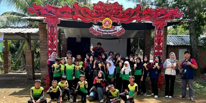 Gelar Kegiatan Pos to Pos Interaktif, Mahasiswa KKN Tematik UPGRIS Ajak Siswa SDN Keji untuk Bermain dan Belajar dengan Suasana Baru Gelar Kegiatan Pos to Pos Interaktif, Mahasiswa KKN Tematik UPGRIS Ajak Siswa SDN Keji untuk Bermain dan Belajar dengan Suasana Baru