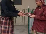 Daeng Dimas, Keturunan Daeng Manabba memberikan dukungan kepada Soesrokosemo IV untuk menjadi Raja Berbek