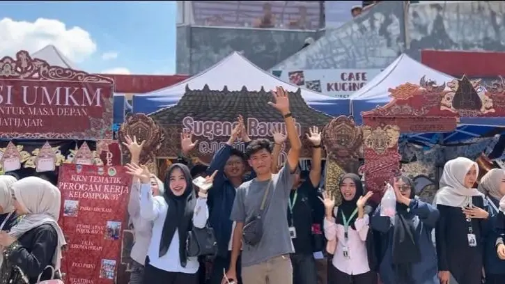 Mahasiswa Universitas PGRI Semarang Gelar Expo KKN Kecamatan Bergas untuk Menampilkan Capaian Program dan Potensi Desa