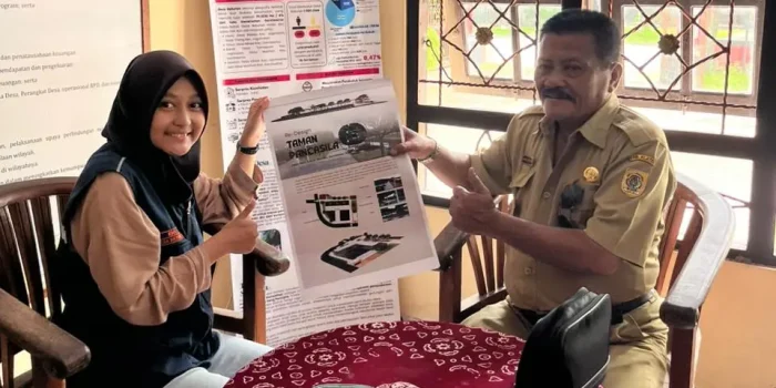 Mahasiswa KKN Undip Desa Baturan Lakukan Re-Design Taman Pancasila sebagai Ruang Rekreasi Publik dan UMKM Desa Mahasiswa KKN Undip Desa Baturan Lakukan Re-Design Taman Pancasila sebagai Ruang Rekreasi Publik dan UMKM Desa