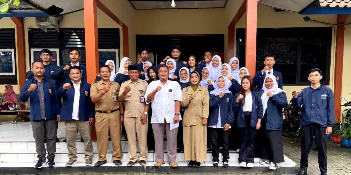 Penerjunan KKN Mahasiswa UPGRIS Mengabdi Tahun 2026 Resmi Dilaksanakan di Kecamatan Mranggen Penerjunan KKN Mahasiswa UPGRIS Mengabdi Tahun 2026 Resmi Dilaksanakan di Kecamatan Mranggen
