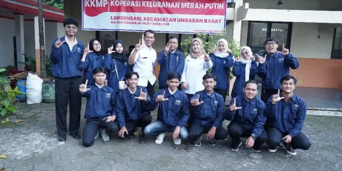 KKN UPGRIS MENGABDI Kelompok 19 Resmi Diterjunkan di Kelurahan Langensari Ungaran Barat KKN UPGRIS MENGABDI Kelompok 19 Resmi Diterjunkan di Kelurahan Langensari Ungaran Barat