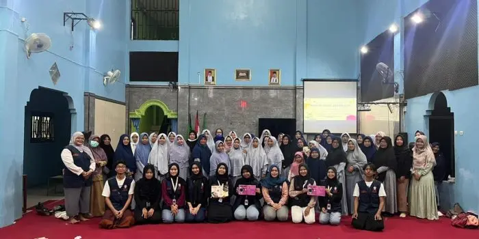 Mahasiswa KKN-T UNDIP Gelar Beauty Activities, Gelar Kelas Pembuatan Sugar Scrub Alami Berbasis Ekstrak Bunga Telang bagi Anggota Majelis Tafsir Al-Quran Desa Teras Mahasiswa KKN-T UNDIP Gelar Beauty Activities, Gelar Kelas Pembuatan Sugar Scrub Alami Berbasis Ekstrak Bunga Telang bagi Anggota Majelis Tafsir Al-Quran Desa Teras