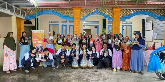 Mahasiswa KKN UNDIP Jogoprayan Perkenalkan “Tungku Sampah” Berbasis Desain 3D 1000528600