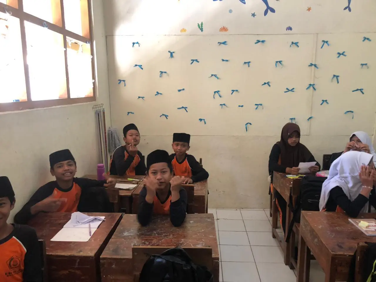 Sosialisasi Pencegahan Anak Tidak Sekolah, Mahasiswa KKN UNIMMA Dorong Kesadaran Pendidikan Siswa di Desa Lebak