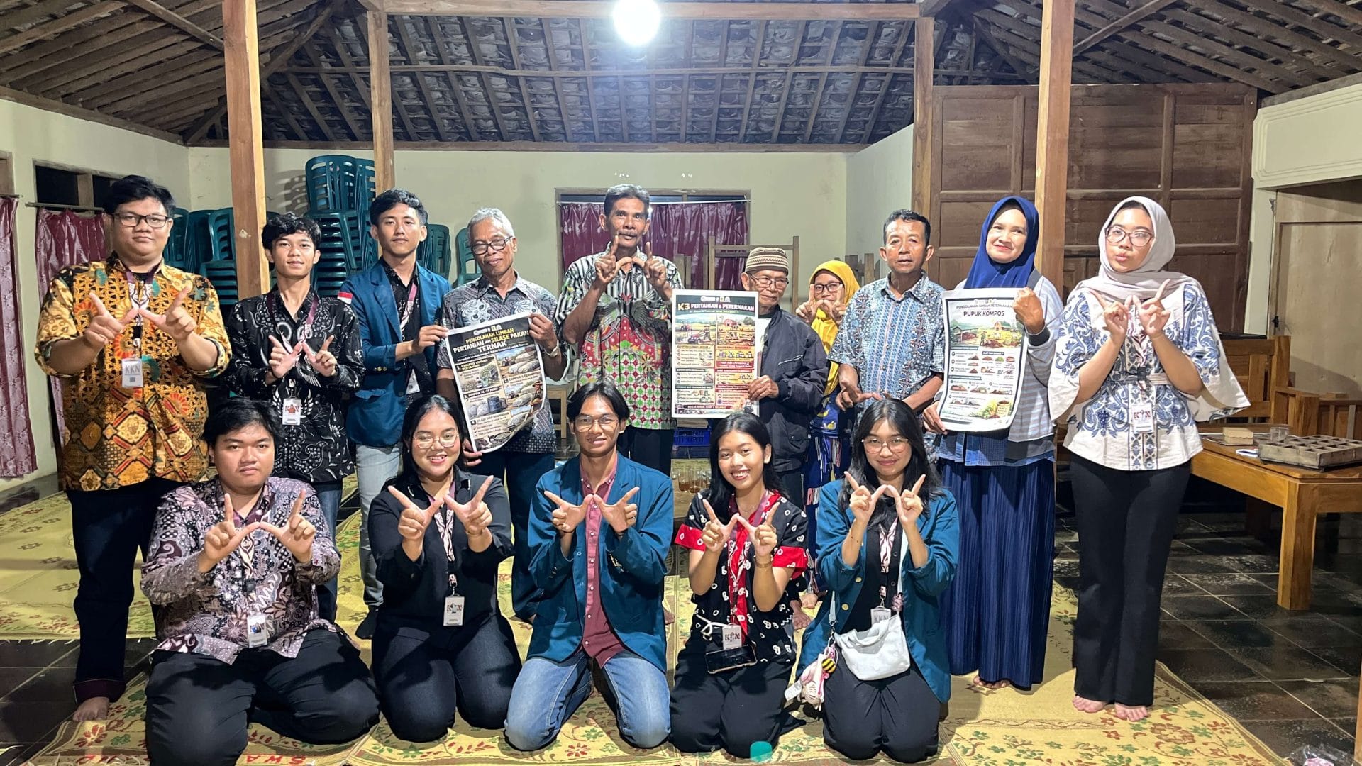 Mahasiswa KKN UNDIP Gelar Edukasi Lingkungan Terpadu di Desa Gemawang