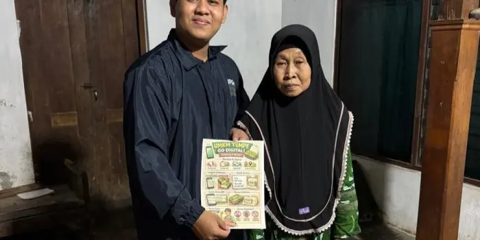 Mahasiswa KKN UPGRIS Dorong UMKM Tempe Go Digital Secara Sederhana Photo-1