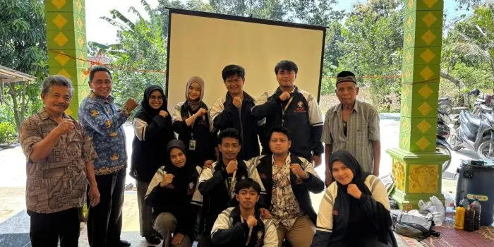 Mahasiswa KKN UNDIP di Desa Kacangan Berinovasi: Kenalkan Komposter Cerdas dengan Sistem Ventilasi Termal Otomatis ke Kelompok Tani WhatsApp-Image-2026-02-04-at-23.59.14