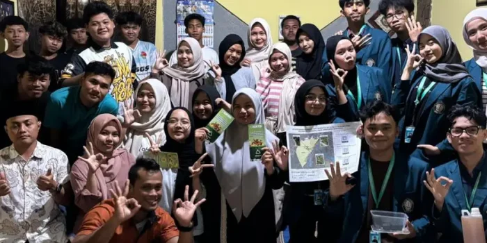 Mahasiswa KKN-T Undip Inisiasi Program Bank Sampah untuk Atasi Permasalahan Lingkungan di RW 1 Karanggawang, Desa Mluweh Mahasiswa KKN-T Undip Inisiasi Program Bank Sampah untuk Atasi Permasalahan Lingkungan di RW 1 Karanggawang, Desa Mluweh