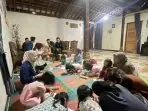 bimbingan belajar bersama anak-anak dusun Genting