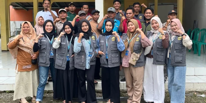Mahasiswa KKN UMP Fasilitasi Peta Bencana, Perkuat Ketangguhan Desa Jingkang Hadapi Kekeringan dan Longsor Mahasiswa KKN UMP Fasilitasi Peta Bencana, Perkuat Ketangguhan Desa Jingkang Hadapi Kekeringan dan Longsor