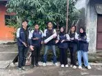 Mahasiswa Tim 24 KKN-T Universitas Diponegoro Kelompok 4 berfoto bersama usai melaksanakan serangkaian program pemberdayaan lingkungan.