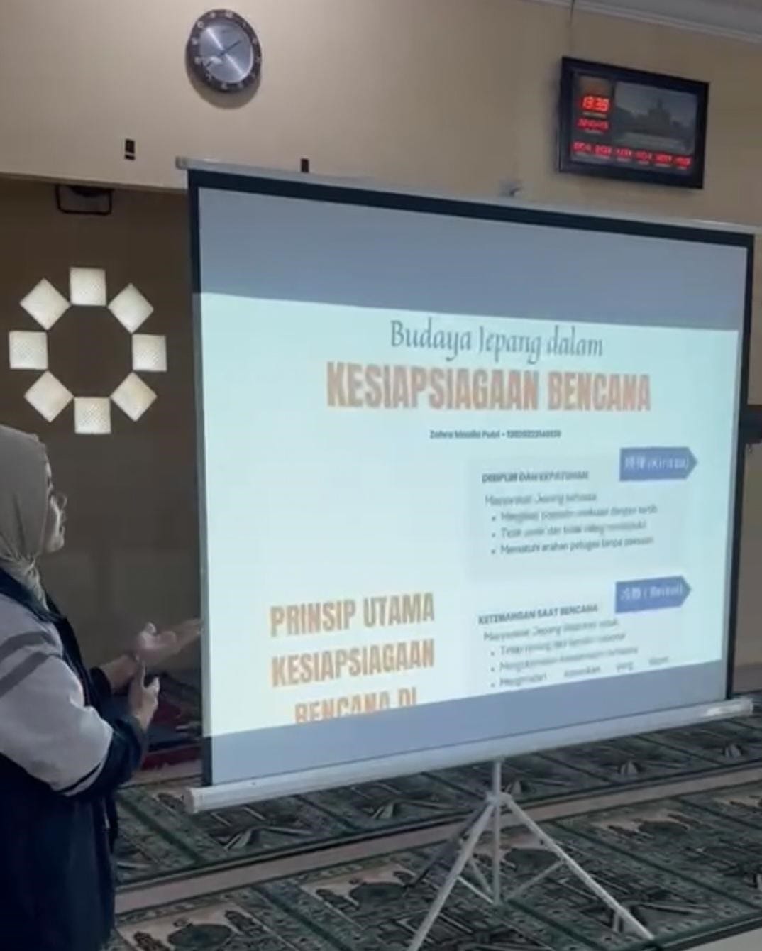 Mahasiswa KKN UNDIP Mengadaptasi Budaya Jepang untuk Memperkuat Kesiapsiagaan Bencana Alam di Masyarakat Mahasiswa KKN UNDIP Mengadaptasi Budaya Jepang untuk Memperkuat Kesiapsiagaan Bencana Alam di Masyarakat