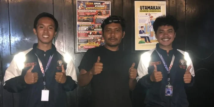 Mahasiswa KKN UNDIP Beri Edukasi Instalasi Rangkaian Listrik Aman dan Penggunaan Peralatan Listrik yang Sesuai Standar Keselamatan Kerja Mahasiswa KKN UNDIP Beri Edukasi Instalasi Rangkaian Listrik Aman dan Penggunaan Peralatan Listrik yang Sesuai Standar Keselamatan Kerja