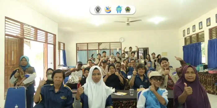 KKN Tematik Tim 31 Undip Kembangkan Cipta Kreasi Produk Inovatif Atsiri Berpotensi Hilirisasi Berbasis Serai Wangi di Panti Pelayanan Sosial Mardi Utomo