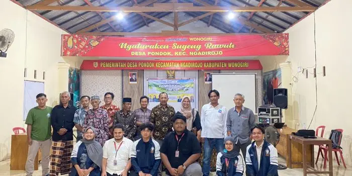 Mahasiswa KKN UNDIP Laksanakan Sosialisasi Pemanfaatan Aplikasi Canva sebagai Media Promosi UMKM di Desa Pondok