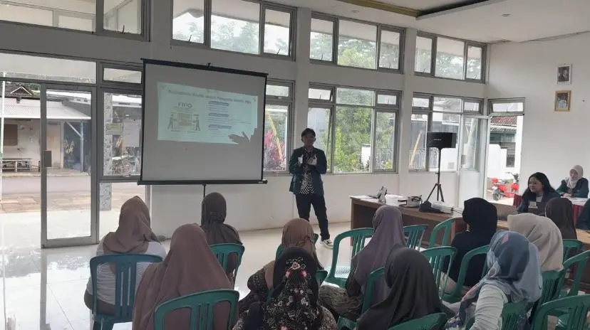 Mahasiswa KKN Undip Tim 68 Desa Jolosekti 2026 Dampingi UMKM, Tingkatkan Usaha yang Berkelanjutan serta Edukasi Pemasaran Digital