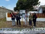 Mahasiswa KKN UPGRIS MENGABDI Lakukan Aksi Tanam, Edukasi SOP Penanaman serta Perawatan Buah dan Sayur di Taman Toga