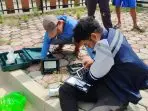 Mahasiswa KKN UNDIP Bantu Penerangan Tugu Mandiro Berbasis Tenaga Surya, Dukung Penguatan Identitas Kecamatan Mondokan