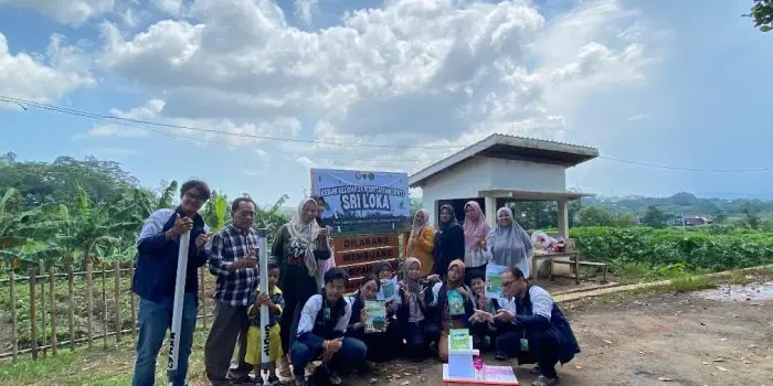 Dari Lahan KWT Simbangjati, Mahasiswa KKN Undip Dorong Produktivitas Cabai Keriting Dari Lahan KWT Simbangjati, Mahasiswa KKN Undip Dorong Produktivitas Cabai Keriting