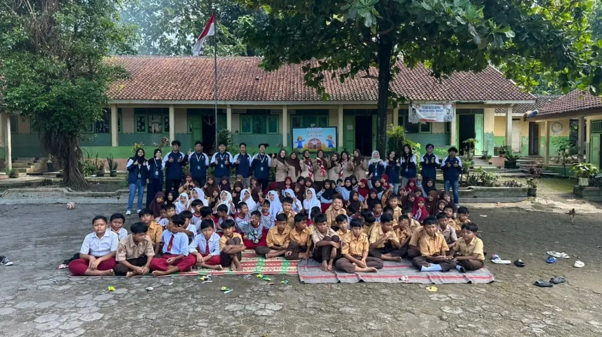 Mahasiswa KKN UNDIP Beri Edukasi mengenai Bangunan Aman untuk Siswa SD di Desa Sono, Sragen