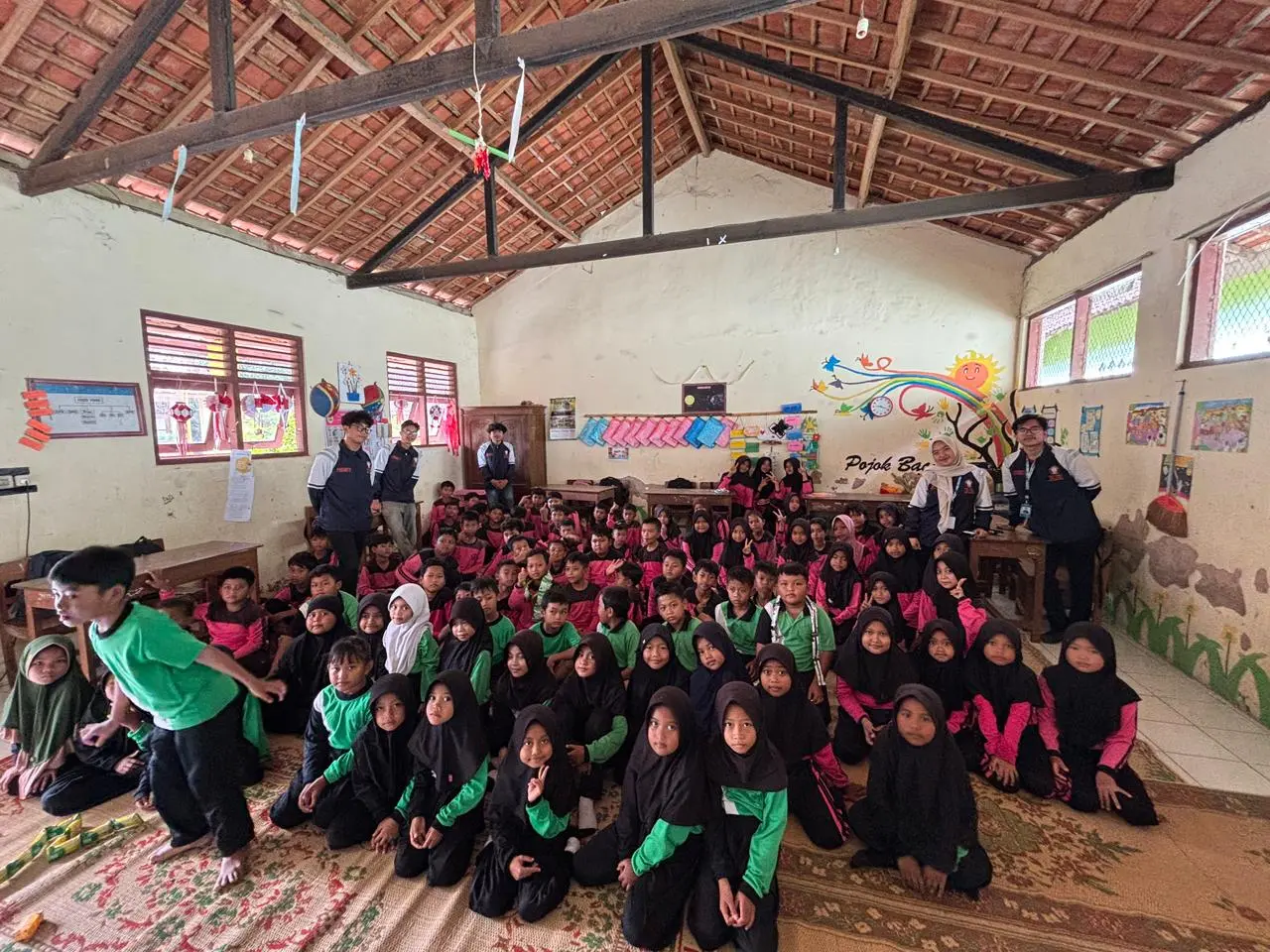 Mahasiswa KKN UNDIP Gelar Edukasi Keselamatan Listrik dan Bahaya Petir Digelar di Sekolah Dasar Mahasiswa KKN UNDIP Gelar Edukasi Keselamatan Listrik dan Bahaya Petir Digelar di Sekolah Dasar