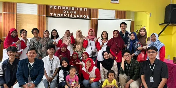 KKN Tim 85 Undip Dorong Kemandirian Ekonomi Desa Tangkisanpos melalui Pemberdayaan UMKM KKN Tim 85 Undip Dorong Kemandirian Ekonomi Desa Tangkisanpos melalui Pemberdayaan UMKM
