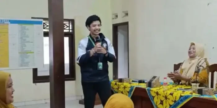 Mahasiswa KKN UNDIP Gelar Penyuluhan Pengelolaan Keuangan Syariah bagi KWT Desa Simbangjati Mahasiswa KKN UNDIP Gelar Penyuluhan Pengelolaan Keuangan Syariah bagi KWT Desa Simbangjati