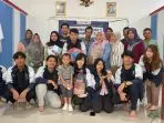 Mahasiswa KKN Undip Kenalkan Metode Kompos Takakura sebagai Solusi Pengelolaan Limbah Organik Rumah Tangga