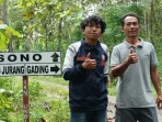 Mahasiswa KKN UNDIP Pasang Delapan Plang Petunjuk Jalan di Dukuh Glugu dan Jurang, Desa Sono Kecamatan Mondokan