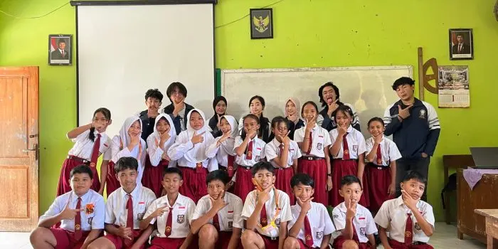 Mahasiswa Undip Edukasi Pentingnya Logistik Kebencanaan Individu Lewat Program Tas Siaga Bencana di SDN 2 Ngadirojo lor