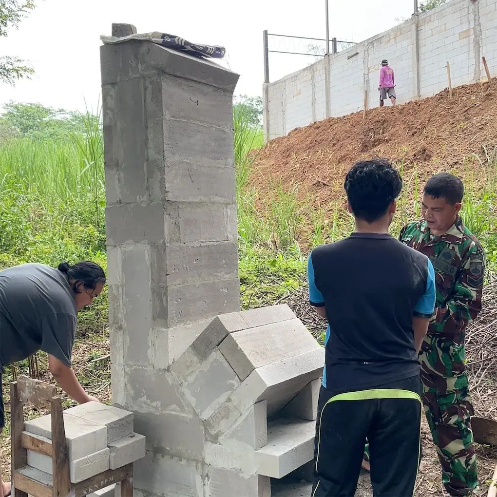 Mahasiswa KKN UNDIP Rancang Strategi Pengelolaan Sampah Berkelanjutan Berbasis Incinerator Minim Emisi