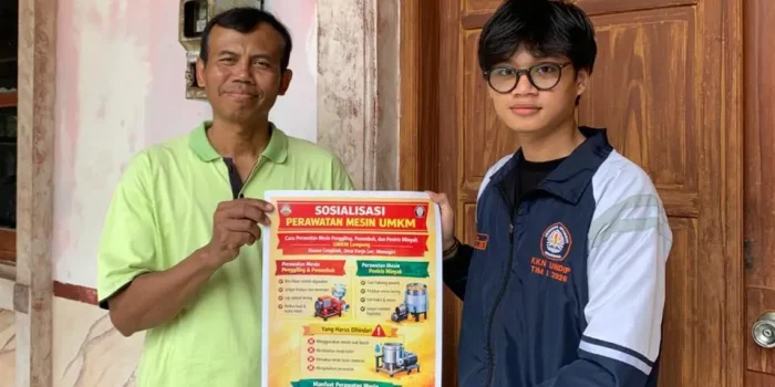 Mahasiswa KKN Undip Laksanakan Edukasi Perawatan Mesin UMKM Lempeng di Dusun Cengklok Mahasiswa KKN Undip Laksanakan Edukasi Perawatan Mesin UMKM Lempeng di Dusun Cengklok