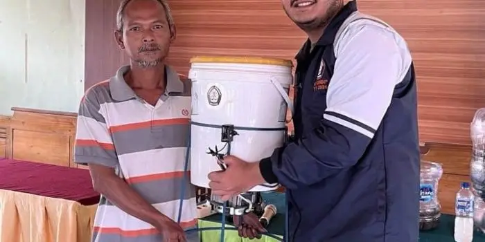 Prototype Mesin Pencacah Sampah Organik Diperkenalkan Mahasiswa KKN UNDIP untuk Mengolah Limbah Pertanian Prototype Mesin Pencacah Sampah Organik Diperkenalkan Mahasiswa KKN UNDIP untuk Mengolah Limbah Pertanian