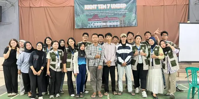 Mahasiswa KKN-T 7 UNDIP Berdayakan Kader Remaja untuk Perluas Promosi Desa Wisata Glawan Mahasiswa KKN-T 7 UNDIP Berdayakan Kader Remaja untuk Perluas Promosi Desa Wisata Glawan
